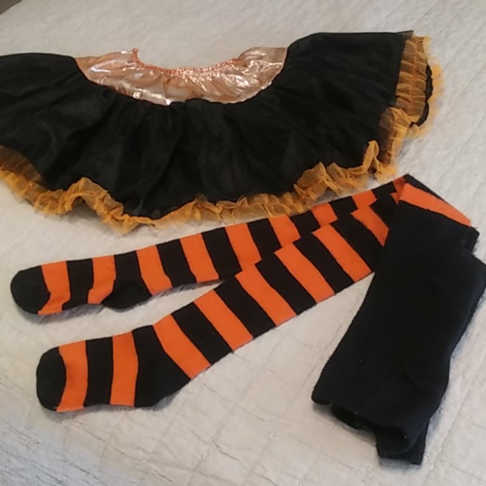 Kids Halloween skirt and tights set